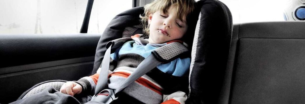 Przewożenie dzieci w samochodzie