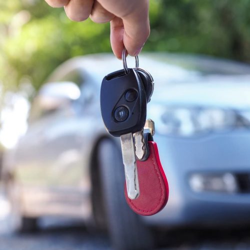 Jak sprawdzić czy auto nie jest kradzione? | Beesafe